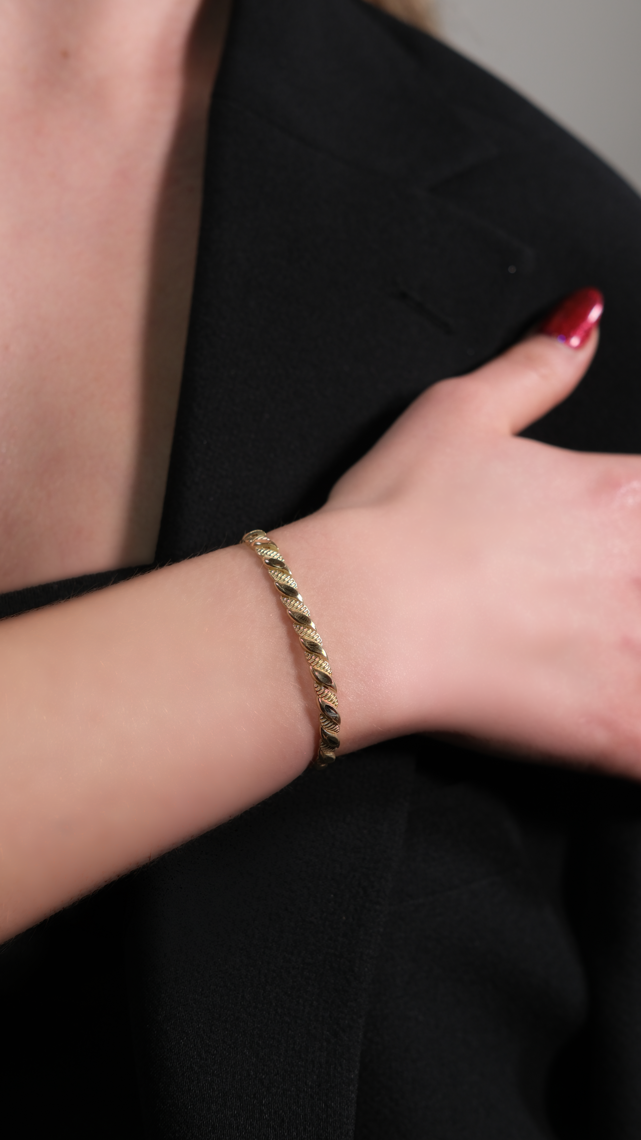 Altın Sarmal Bileklik