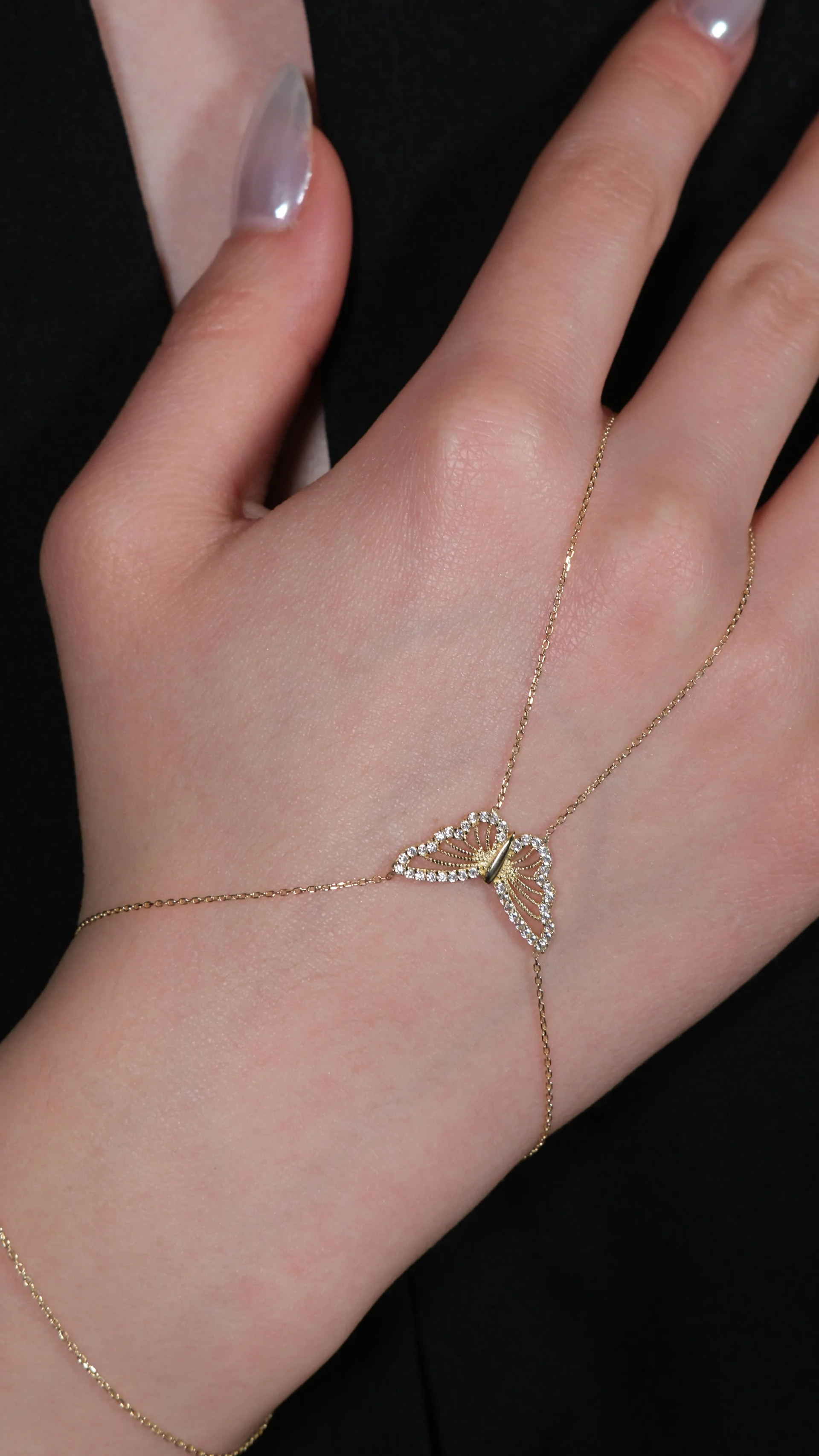 Zirkon Taşlı Kelebek Şahmeran
