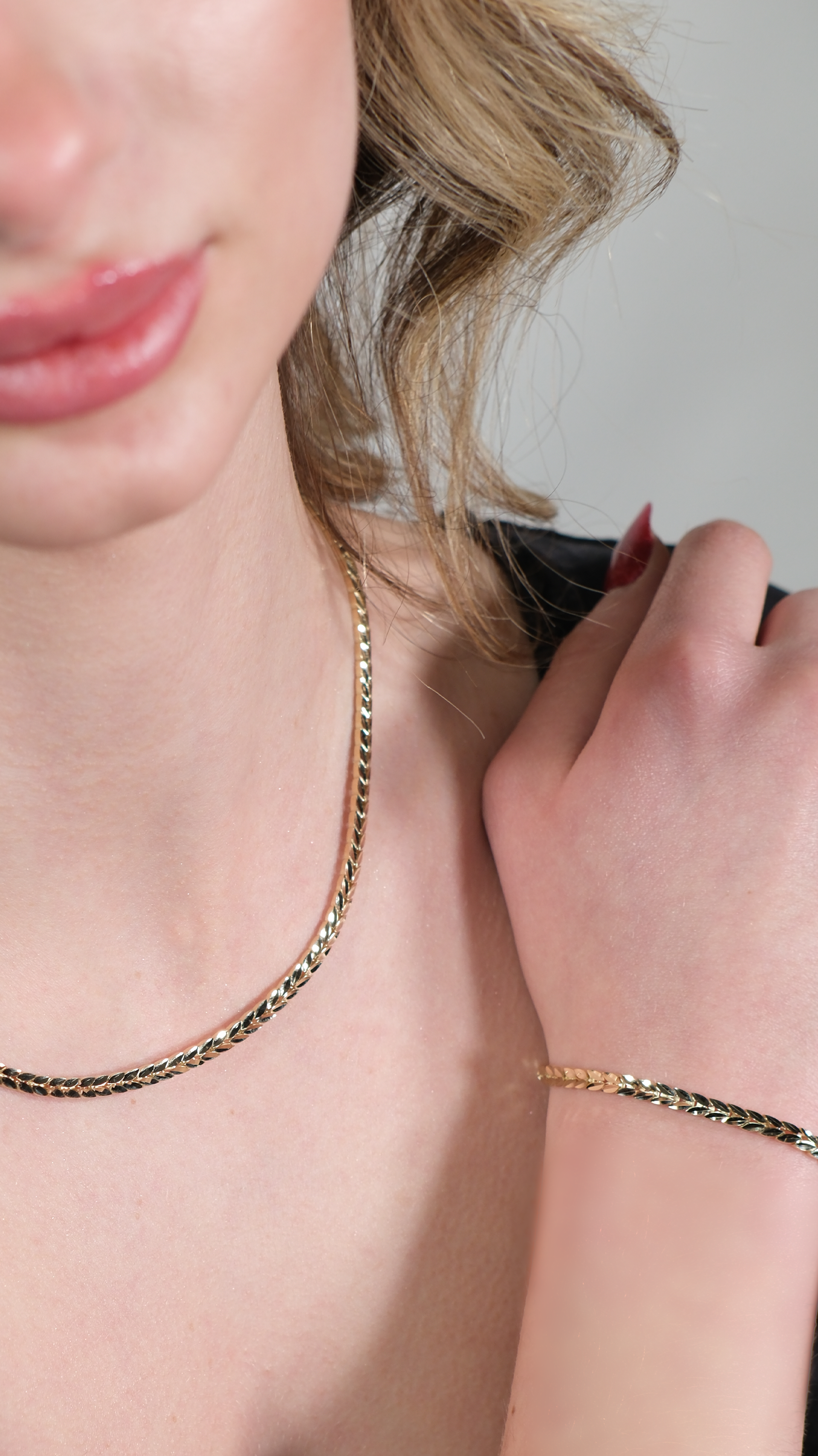 Altın Lale Bileklik